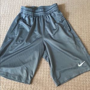 Men’s Nike shorts size small grey